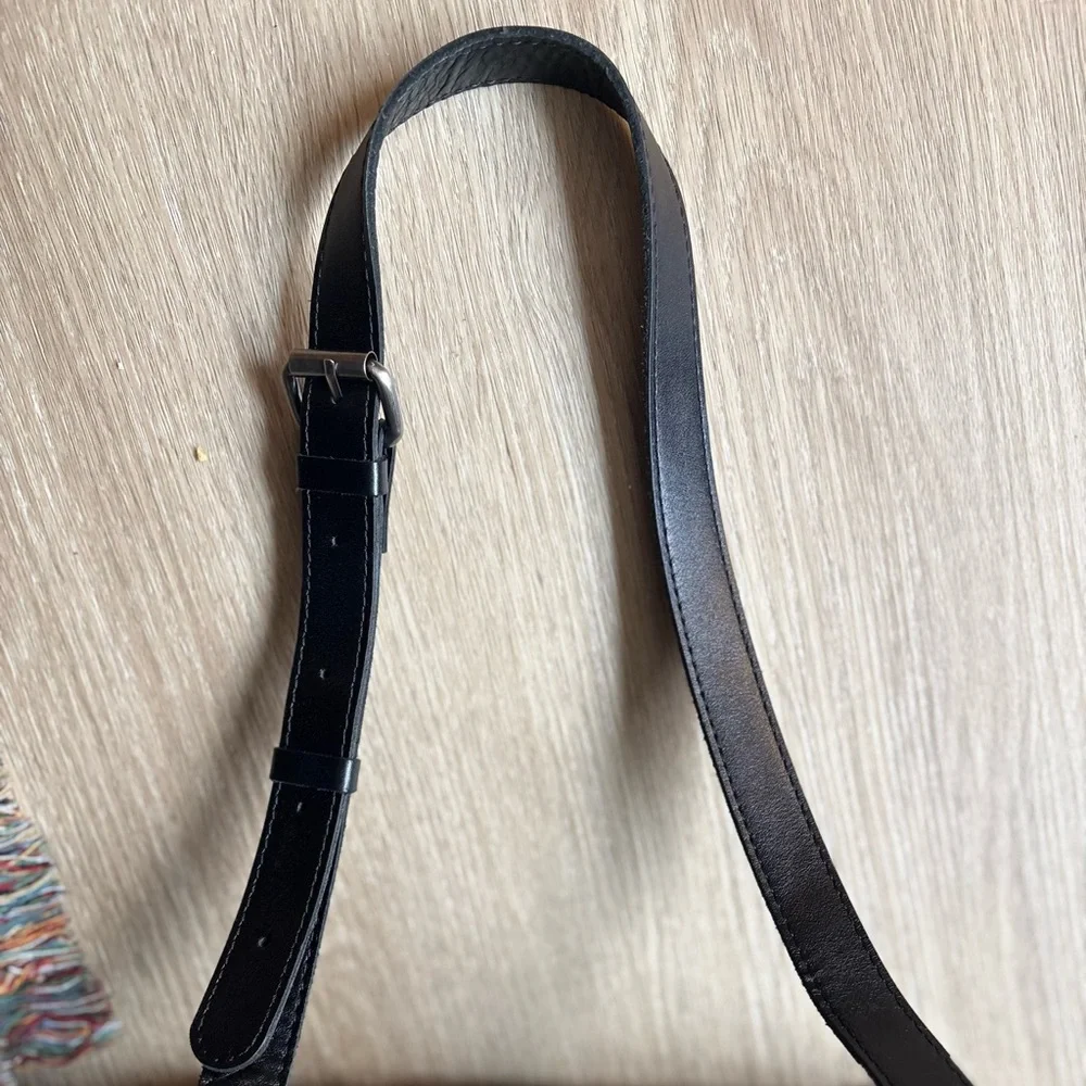 Patricia Nash London Leather Saddle Bag | Heritage Collection | Suede Interior - Picture 15 of 16